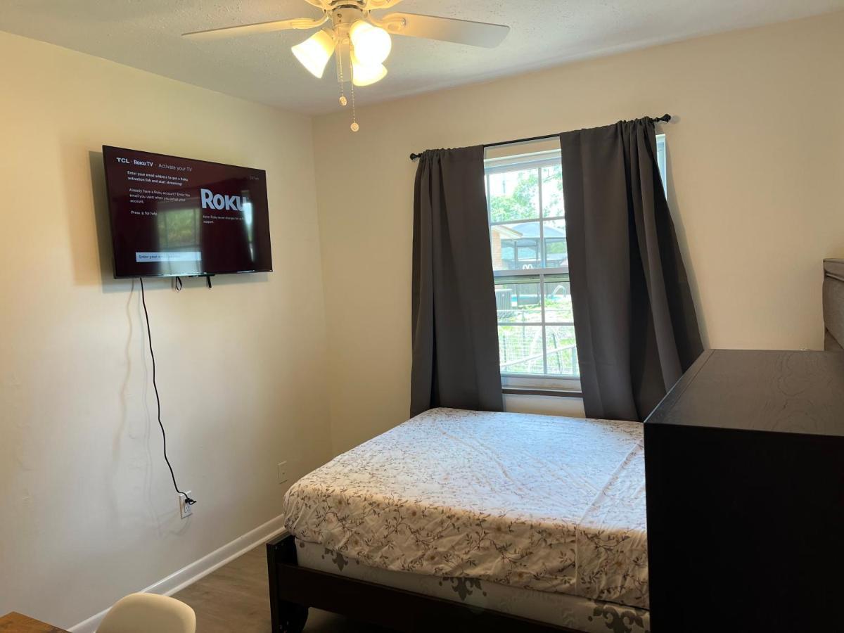 Zenhomes In Brandon Near Tampa Valrico Seffner Eksteriør billede