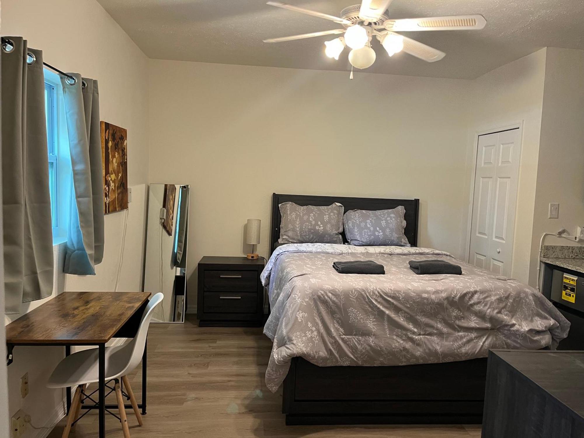 Zenhomes In Brandon Near Tampa Valrico Seffner Eksteriør billede